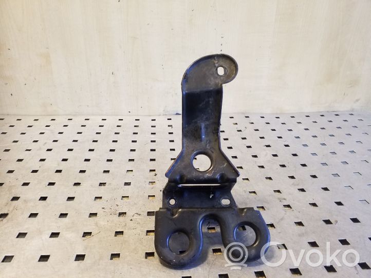 Volkswagen Touareg I Supporto pompa ABS 7L8614125