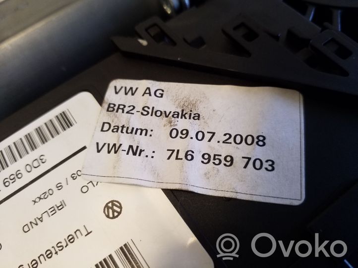 Volkswagen Touareg I Moteur de lève-vitre de porte arrière 7L6959703