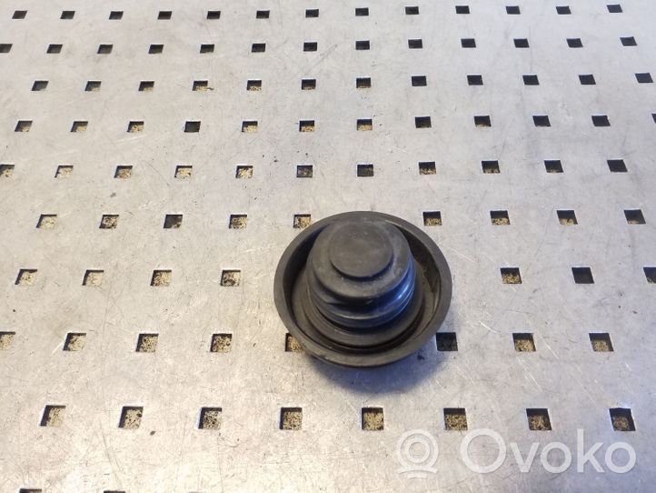 Opel Meriva A Fuel tank filler cap 