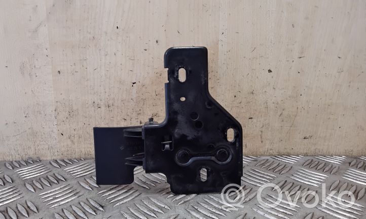 Volkswagen Polo IV 9N3 Engine bonnet/hood lock/latch loop/hook 6Q0823480D