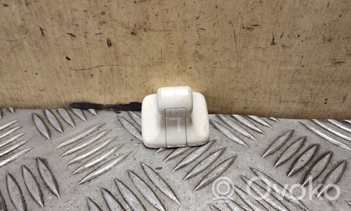 Volkswagen PASSAT CC Clip/gancio/supporto per aletta parasole 