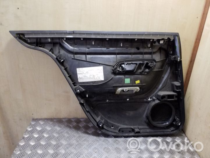 Volkswagen PASSAT CC Takaoven verhoilu 3C8867212