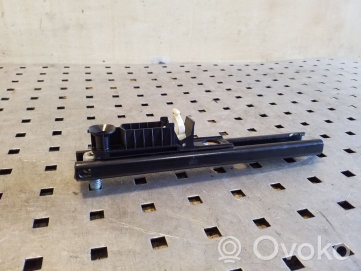 Land Rover Range Rover Sport L320 Guida di regolazione della cintura di sicurezza 532092200A