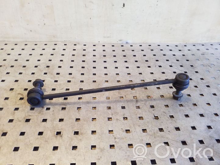 Volkswagen PASSAT B8 Priekinė stabilizatoriaus traukė 5Q0411315A