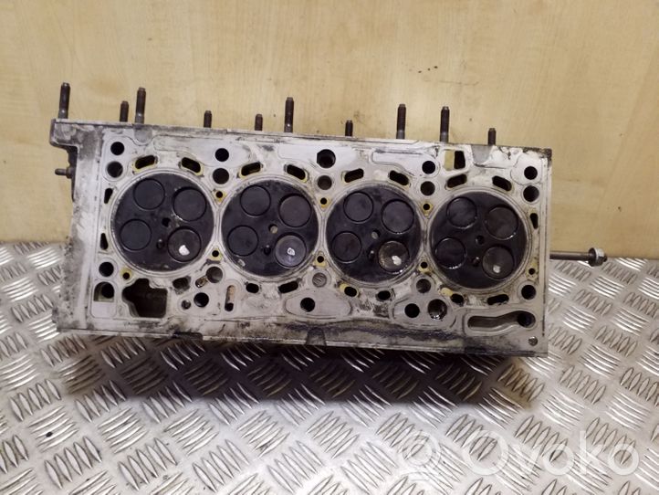 Volkswagen PASSAT B8 Engine head 04L103373E