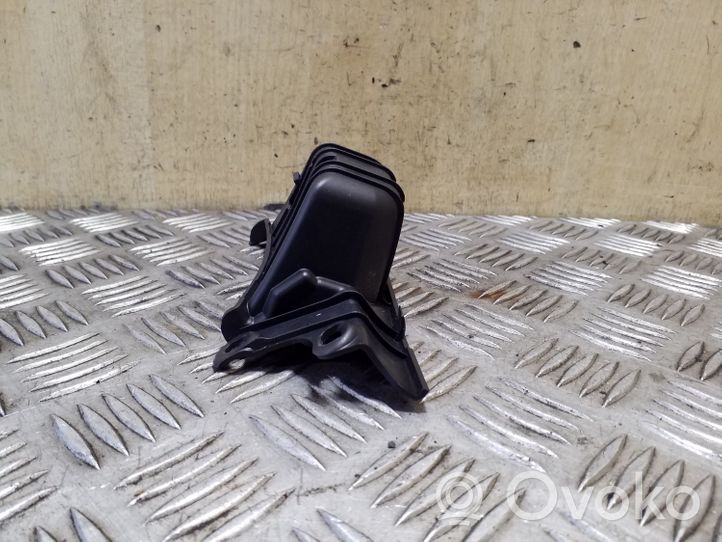 Chevrolet Captiva Other center console (tunnel) element 