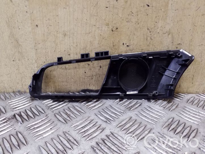 Subaru Outback Other front door trim element 94236AG000