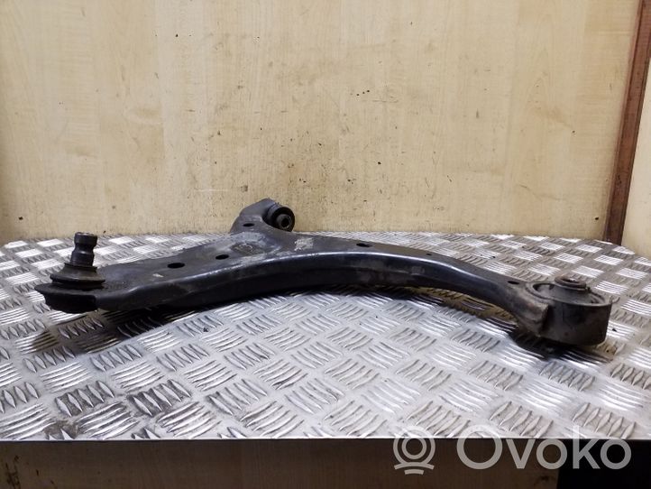 KIA Sorento Fourchette, bras de suspension inférieur avant 545012P000