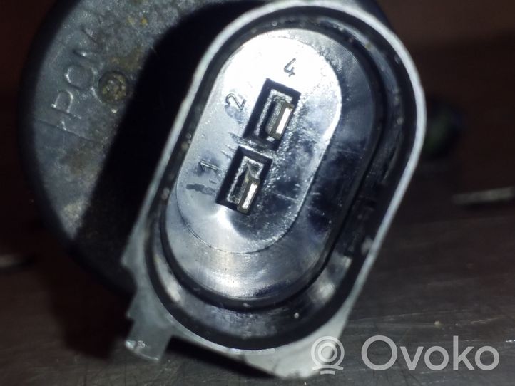 Skoda Yeti (5L) Pompa spryskiwacza lampy przedniej 3B7955681