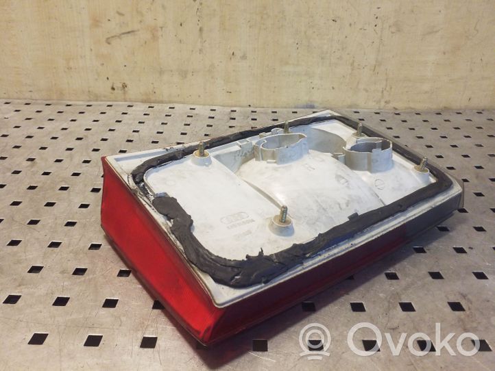 Audi 100 S4 C4 Lampy tylnej klapy bagażnika 4A0945094