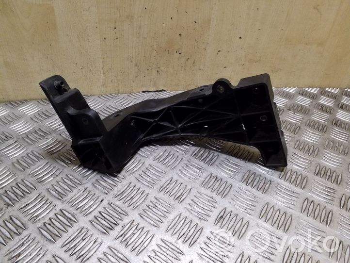 Hyundai i40 Pannello laterale di supporto del radiatore 641363Z000