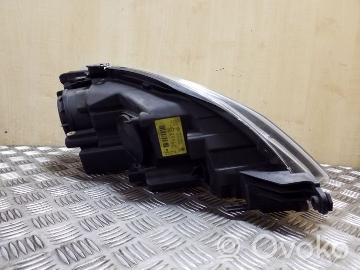 Volkswagen Golf Plus Lampa przednia 5M2941005C