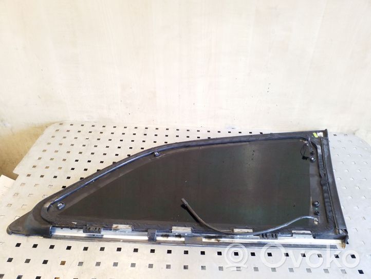 Audi Q7 4L Rear side window/glass 