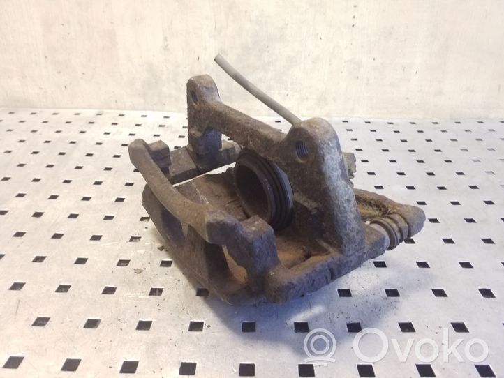 Volkswagen PASSAT B8 Front brake caliper 