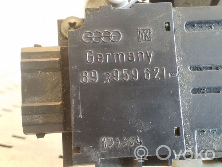 Audi 80 90 S2 B4 Ilmastoinnin ohjainlaite 8A1820073