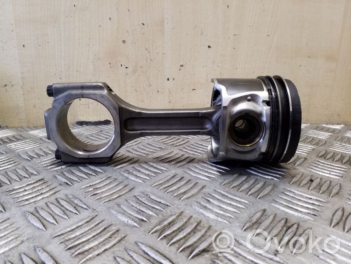 Chevrolet Captiva Piston avec bielle C20Z20