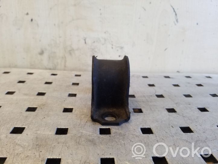 Suzuki Grand Vitara II Supporto per boccola della barra antirollio, anteriore 