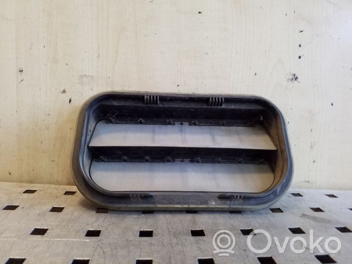 Ford Kuga I Évent de pression de quart de panneau YF1A54280B62