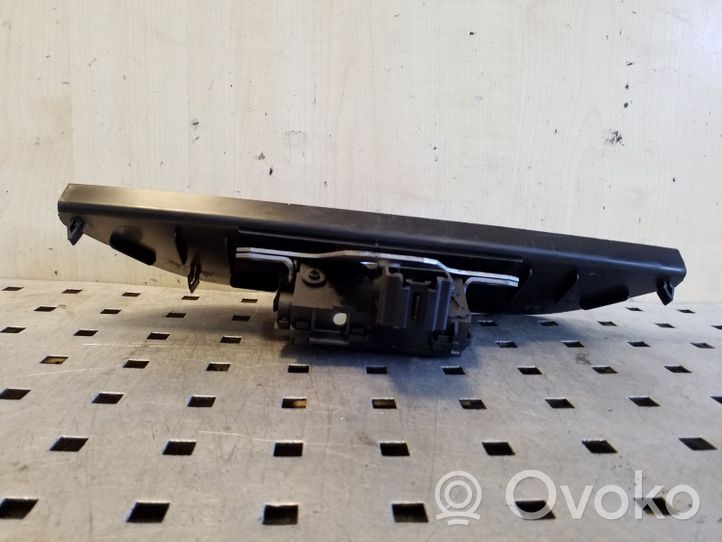 Ford Kuga I Serrure de vitre de coffre 8V41S442A66AF