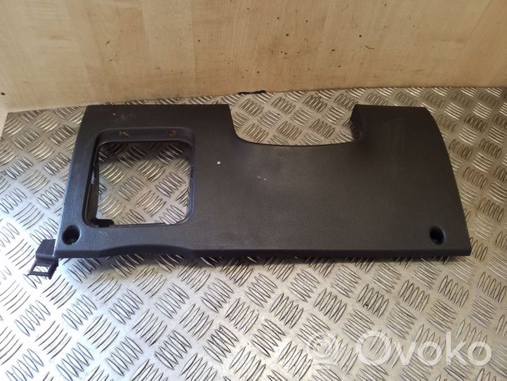 KIA Sorento Otras partes del panel de instrumentos 847502P110