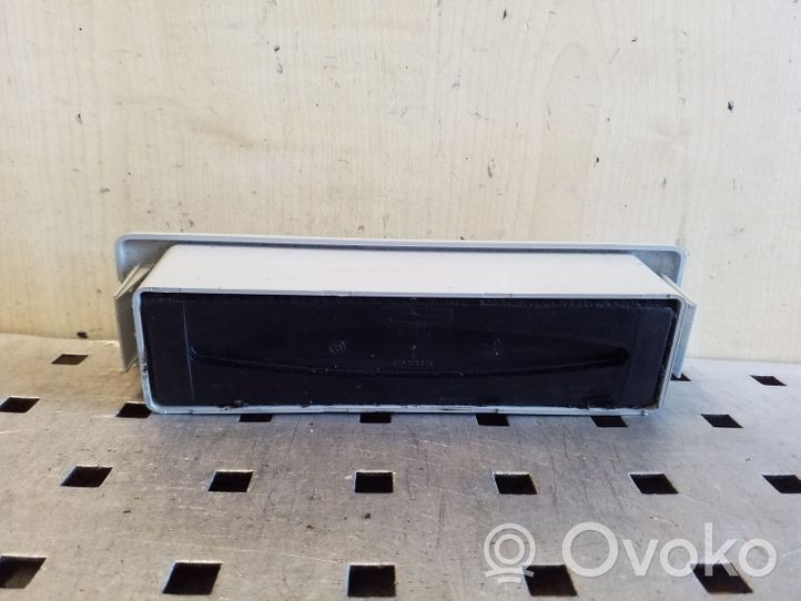 Volkswagen Multivan T4 Griglia di ventilazione nel tetto 700820953