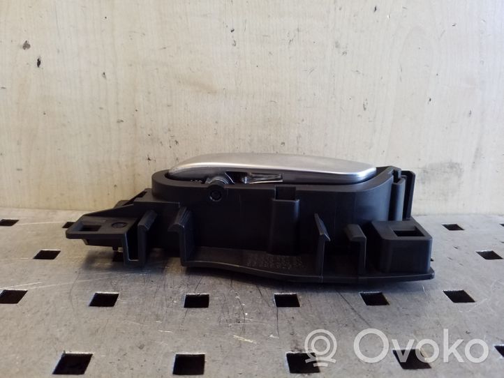 Citroen C4 Grand Picasso Klamka wewnętrzna drzwi przednich 9800099780