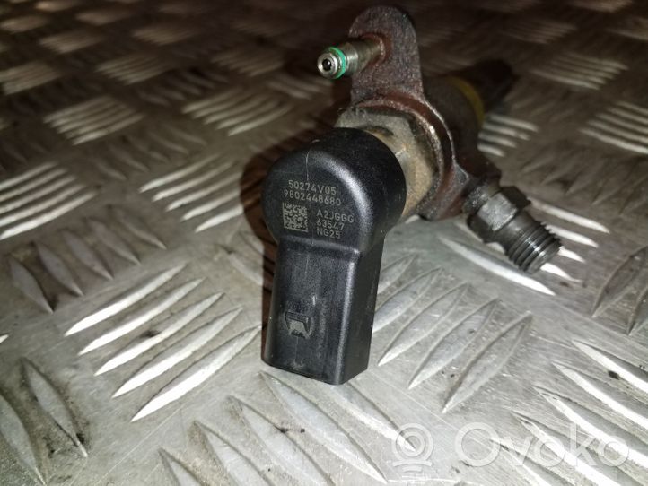 Citroen C4 Grand Picasso Injecteur de carburant 9802448680