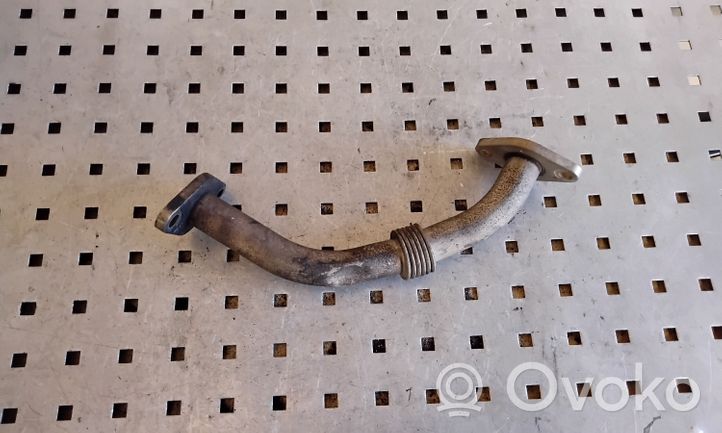 Audi 80 90 S2 B4 Linea/tubo flessibile della valvola EGR 028131521D