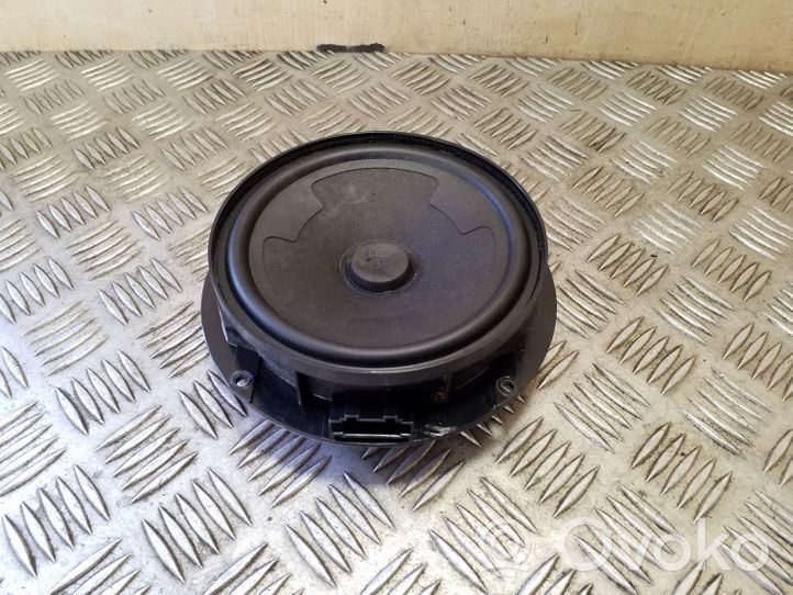 Volkswagen PASSAT B8 Rear door speaker 3G0035453