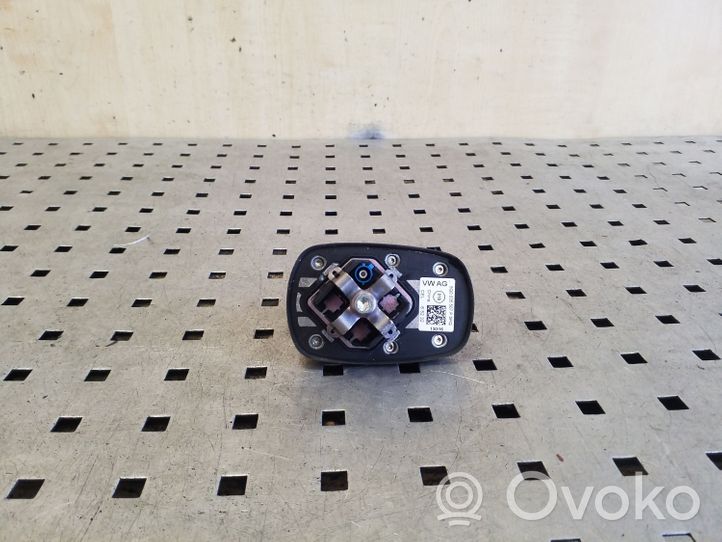 Volkswagen PASSAT B8 Antena GPS 5Q0035507P