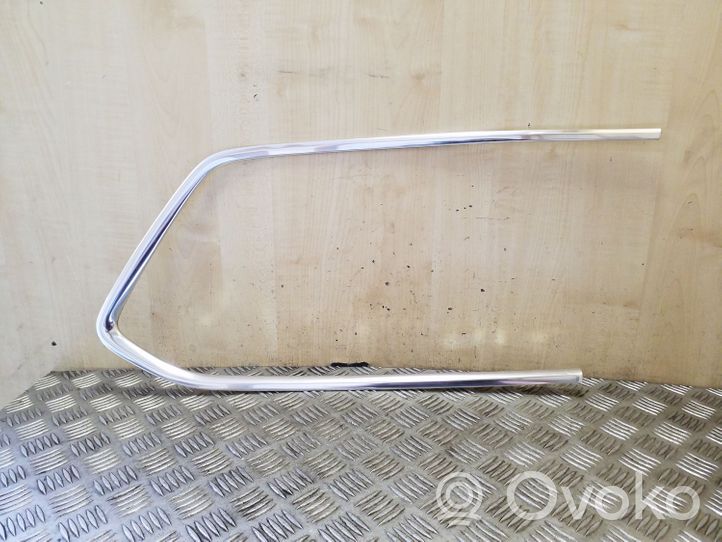 Volkswagen PASSAT B8 Rear side glass trim 3G9853346B