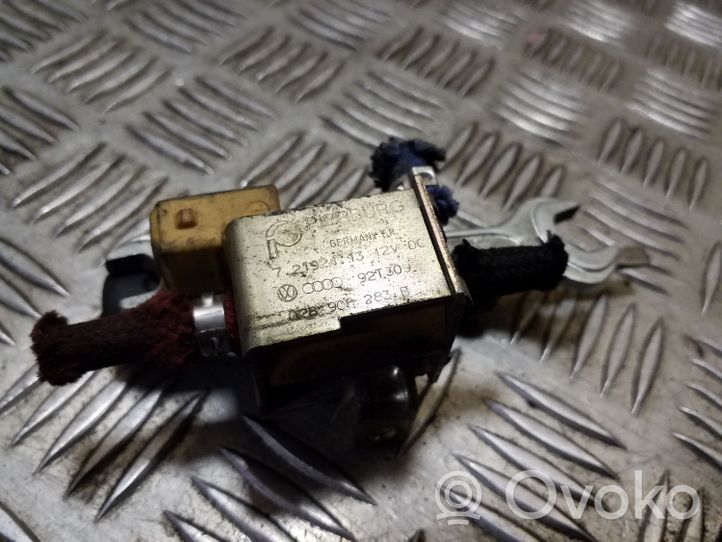 Audi 80 90 S2 B4 Electrovanne Soupape de Sûreté / Dépression 028906283B