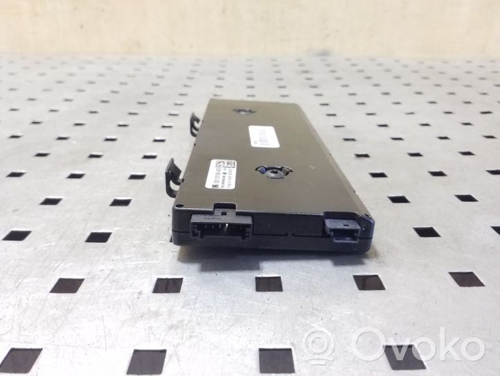 BMW X3 F25 Aerial antenna amplifier 9227771