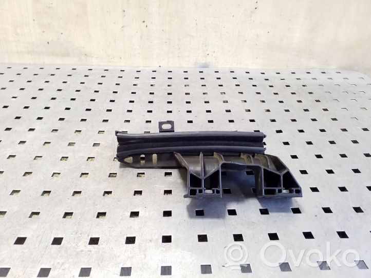 Citroen C4 Grand Picasso Rail de pare-brise de porte avant 9675911380