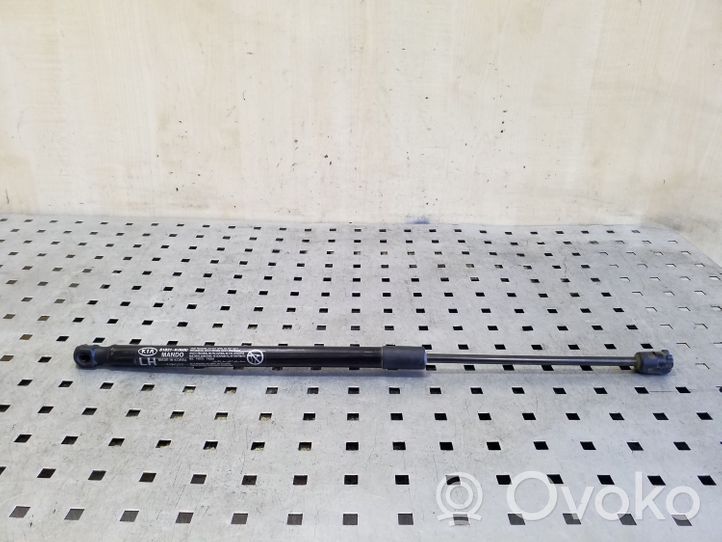 KIA Soul Tailgate/trunk strut/damper 81831K0000