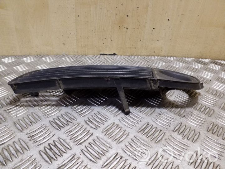 Audi A6 Allroad C5 Grille antibrouillard avant 4B0807681J