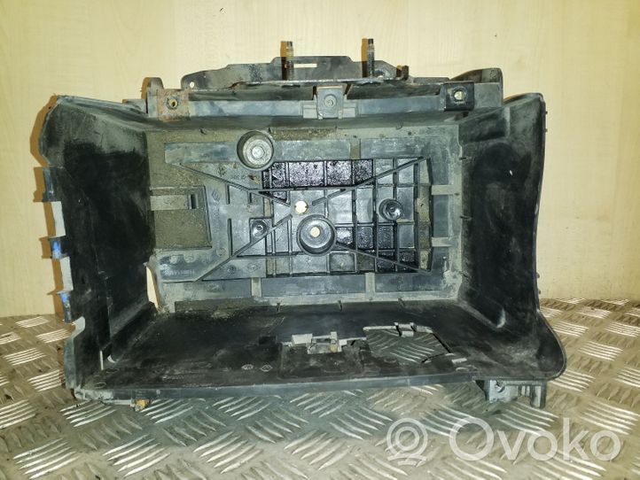 Renault Trafic III (X82) Battery box tray T10011A180