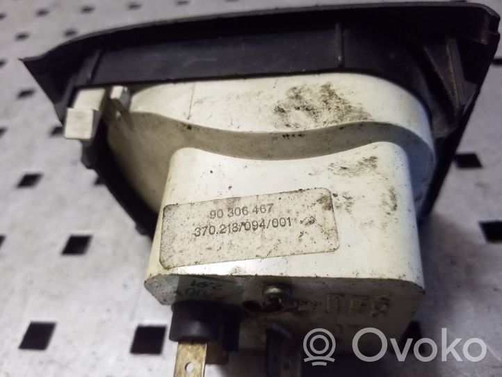 Opel Vectra A Horloge 90306467