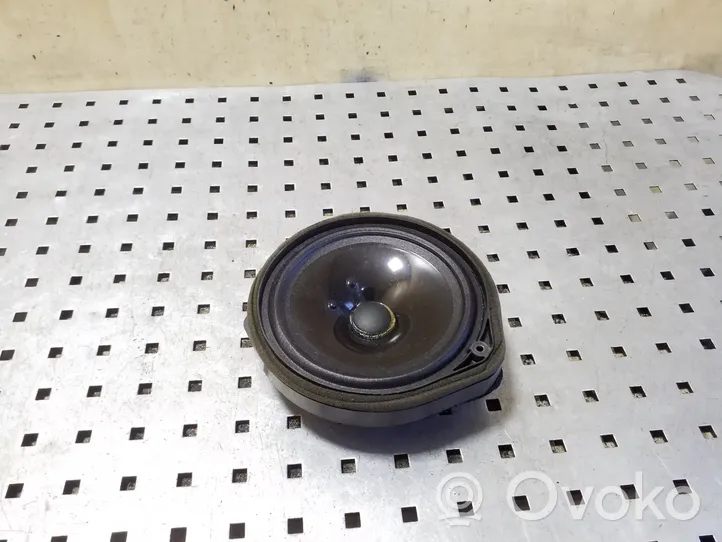 Honda CR-V Front door speaker 