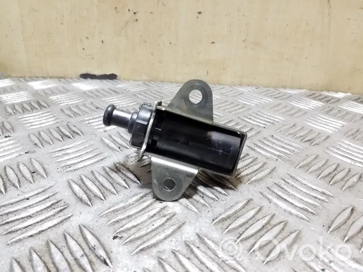 Honda CR-V Turboahtimen magneettiventtiili 1397000870