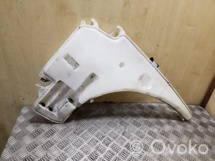 BMW X1 E84 Windshield washer fluid reservoir/tank 2992304