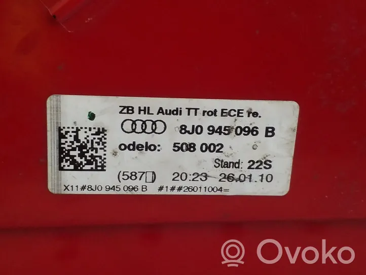 Audi TT TTS Mk2 Задний фонарь в кузове 8J0945096B