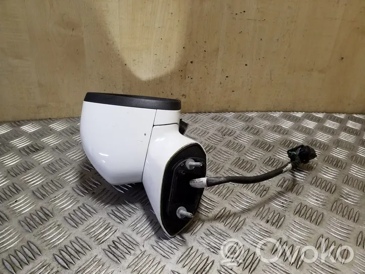Ford Mondeo MK V Front door electric wing mirror 12973740C