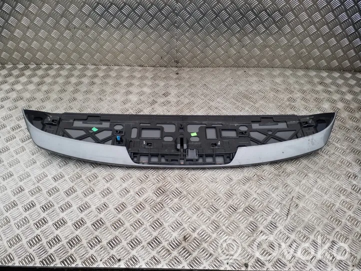 Mercedes-Benz B W246 W242 Alerón del maletero ventana trasera A2467900488