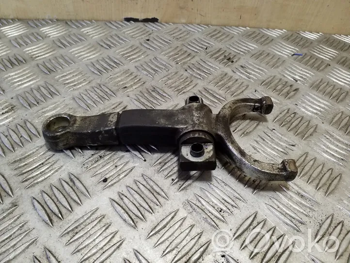 Renault Master III Clutch release arm fork 1323207098