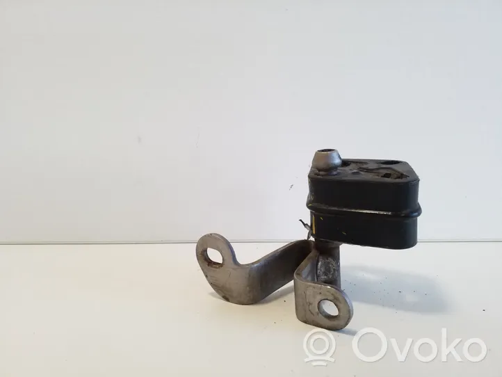 Land Rover Evoque II Staffa/supporto di montaggio della marmitta K8D25A295AA