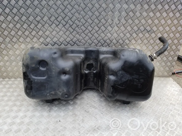 Land Rover Evoque II Serbatoio del carburante M8D29K007CA