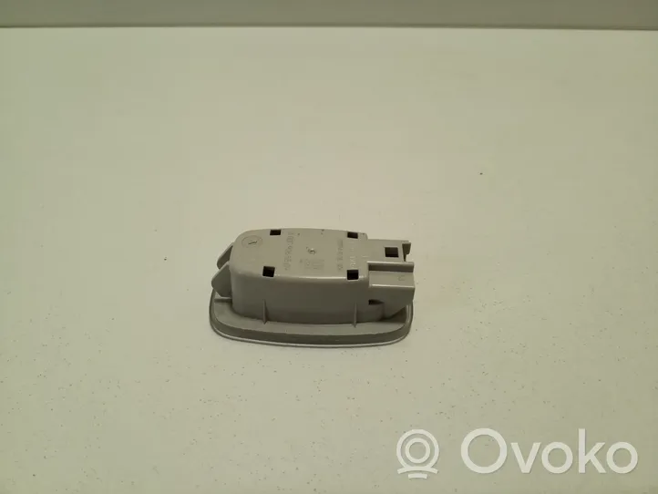 Mercedes-Benz EQB Luce vano portaoggetti A0009065509