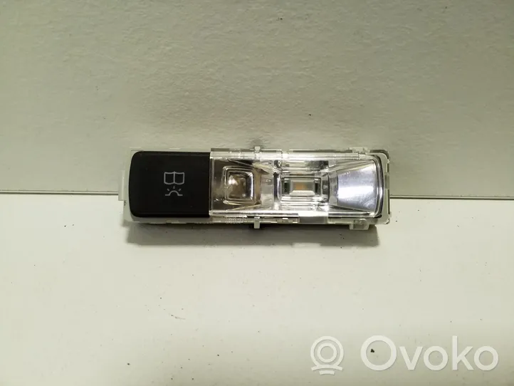 Mercedes-Benz EQB Lampka podsufitki tylna A0009065006