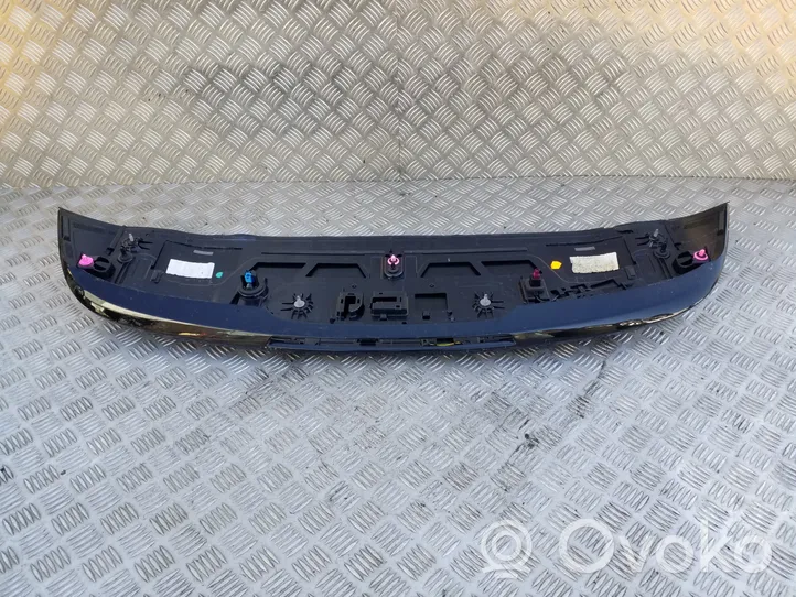 Mercedes-Benz EQB Becquet de lunette arrière A2477900688